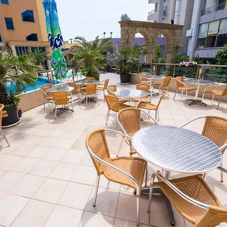 Ξενοδοχείο Family Complex Gallery - Sunny