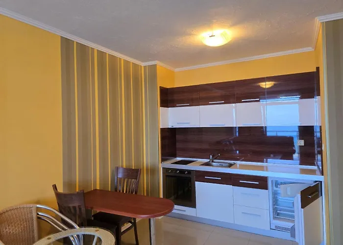 Family Complex Gallery - Sunny 3* Slantchev Briag